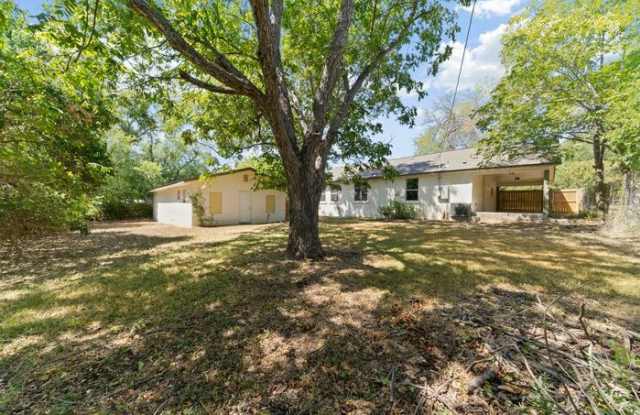 6418 Kings Crown - 6418 Kings Crown West, San Antonio, TX 78233