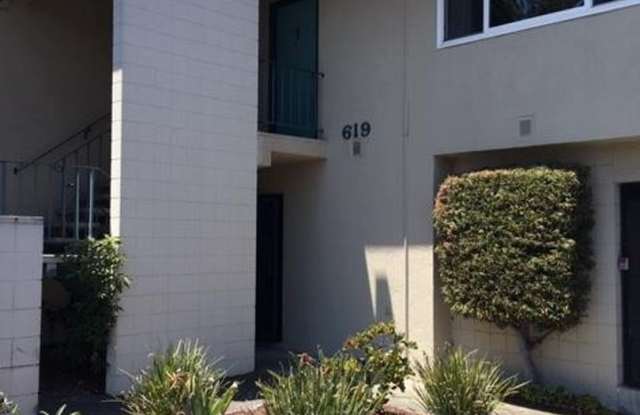 619 Willow Street Unit B Gallery 2