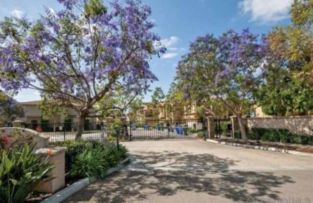 1634 Sunnyside Gallery 3