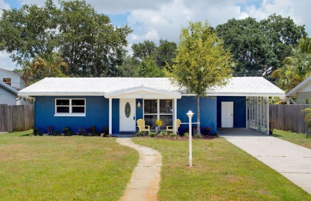 157 43RD AVENUE NE - 157 43rd Avenue Northeast, St. Petersburg, FL 33703