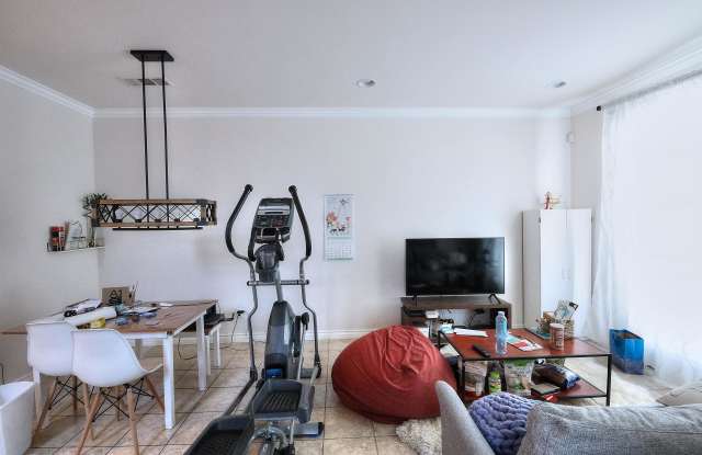 740 South Azusa Avenue - 1 Gallery 2