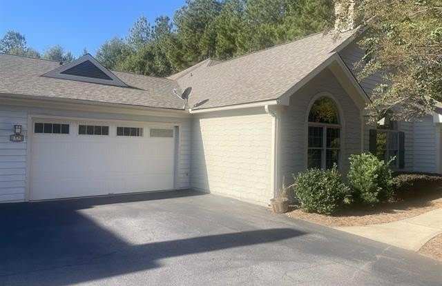 142 Edgewood Court Gallery 1