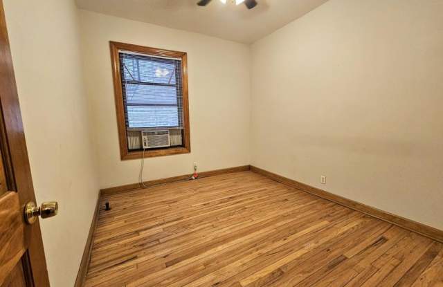 703 W Cornelia Avenue, photos photos 703 W Cornelia Avenue, photos photos