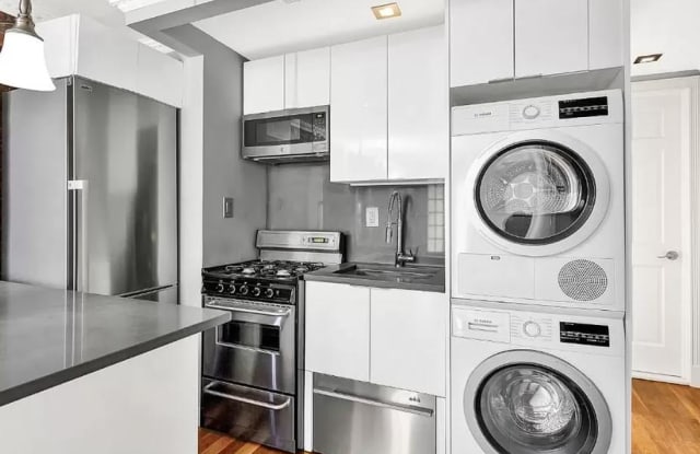 126 Mulberry Street - 126 Mulberry Street, New York City, NY 10013
