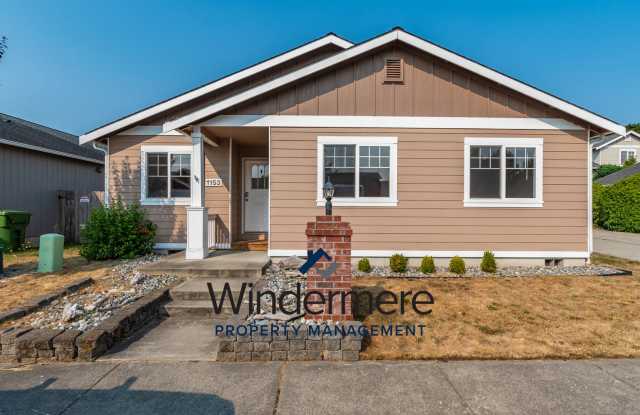 Charming Home in the Heart of Oak Harbor – Spring Hollow Community photos photos