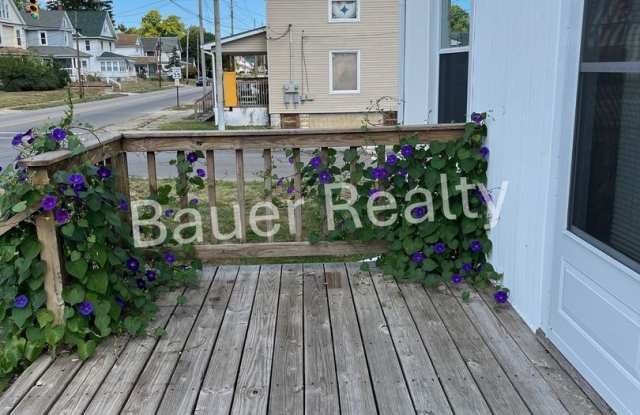 Large Four Bedroom Home Gallery 3
