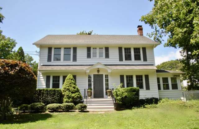 408 Riverside Avenue photos photos
