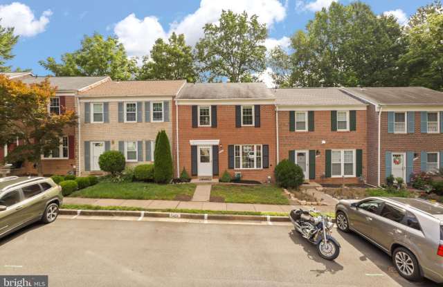 5451 CALVIN COURT Gallery 2