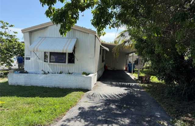 3161 SW 53 Avenue photos photos