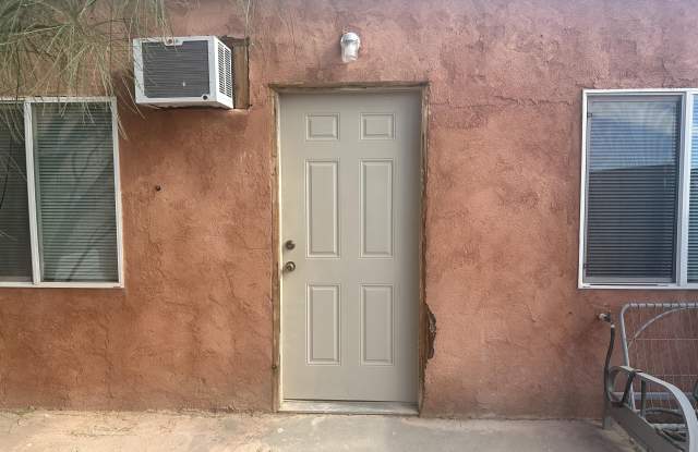 7100 Fourth St - 7100 4th Avenue, Canutillo, TX 79835