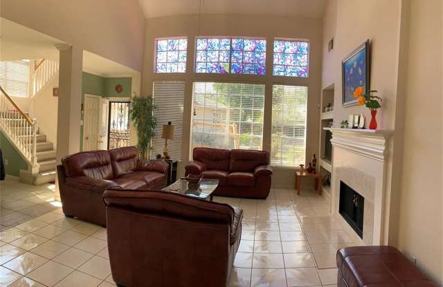 13306 NE Golden Field Drive Gallery 4
