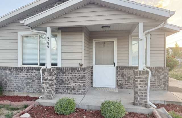 966 Glendale Street - 966 Glendale Street West, Salt Lake City, UT 84104