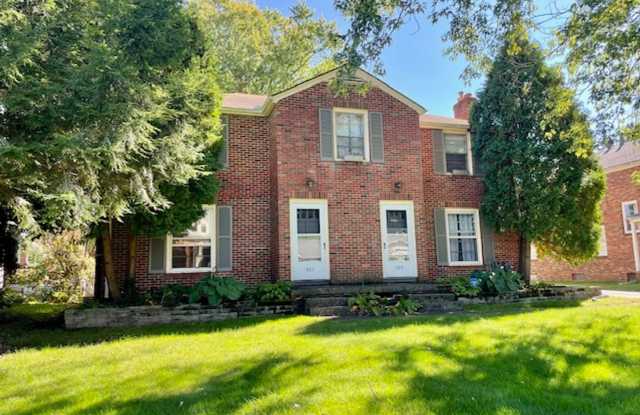 WOODLAND NEIGHBORHOOD - 3 Bedroom Move-In Ready photos photos