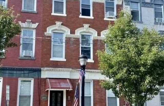 2313 New York Avenue - 2313 New York Avenue, Union City, NJ 07087