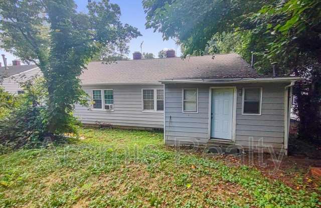 477 Morningside Dr NE Gallery 2