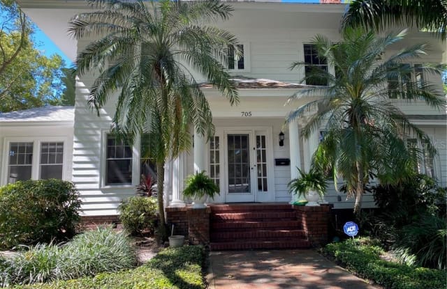 705 14TH AVENUE NE - 705 14th Ave NE, St. Petersburg, FL 33704