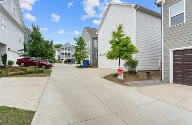 1825 Sanford Drive NW Gallery 2