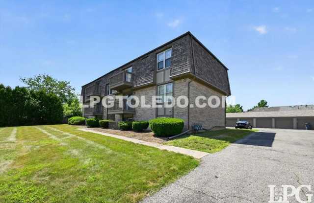 801 Hilltop Ln.-101 Gallery 4