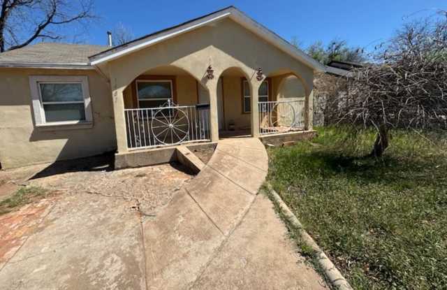 fully furnished 3-bedroom, 2-bathroom photos photos