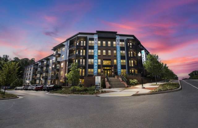 Skye Suwanee Town Center photos photos