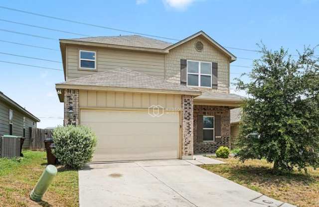 7611 Twin Pine Court Gallery 1
