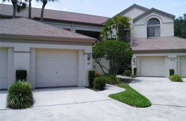 3014 RED OAK COURT - 3014 Red Oak Ct, Palm Harbor, FL 34684
