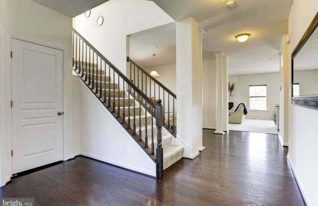 635 BENTGRASS DRIVE Gallery 3