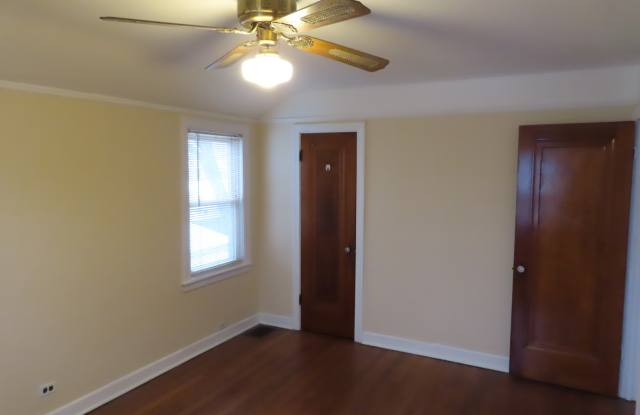 1710 North 73rd Court Gallery 4