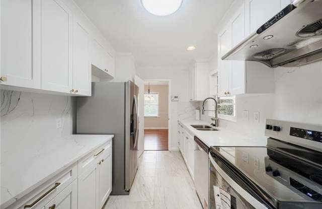 1278 Fairhill Lane photos photos