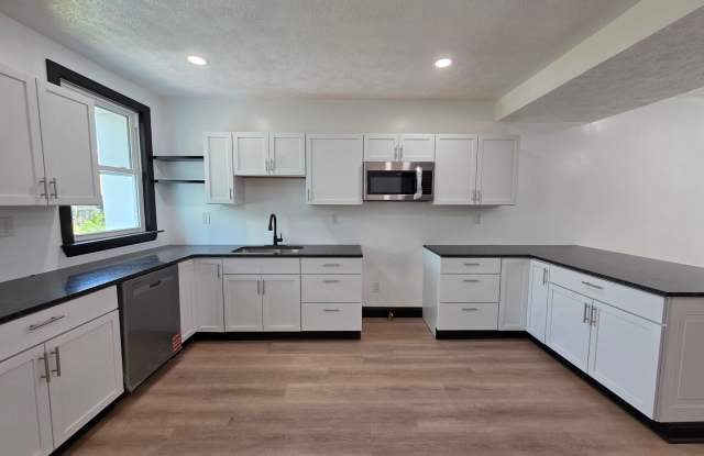 Fully Remodeled 3 bedroom 1 bathroom House for Rent in the South Side ! photos photos Fully Remodeled 3 bedroom 1 bathroom House for Rent in the South Side ! photos photos