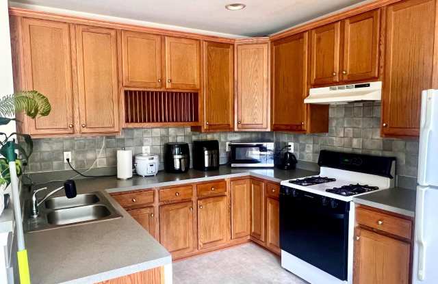 18555 SIERRA SPRINGS SQUARE photos photos