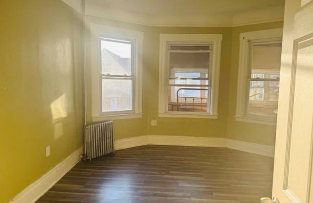 2 Hawthorne Pl Gallery 3