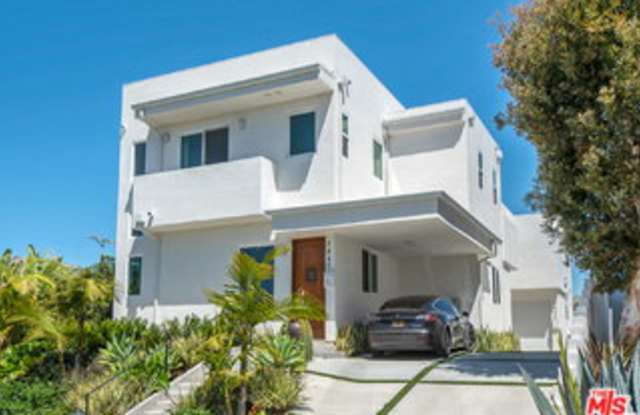 7447 West 81st Street photos photos