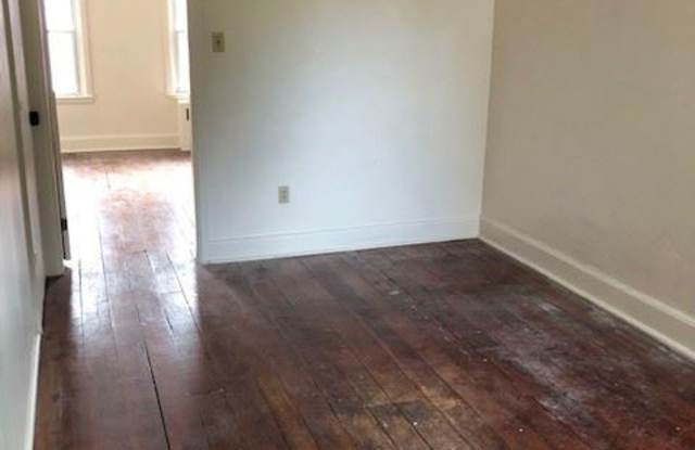 143 S Locust Gallery 2