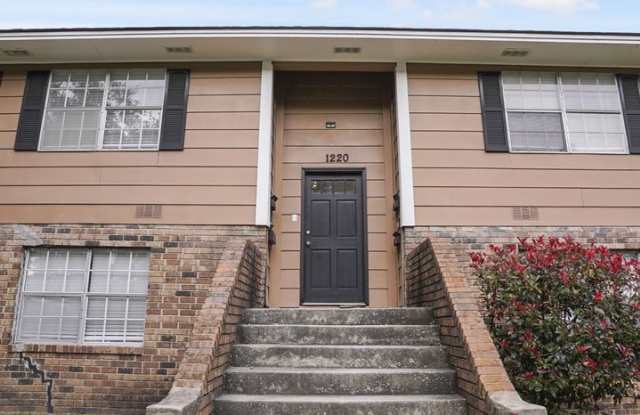 2 Bedroom 1 Bathroom Daffiin Park Gallery 4