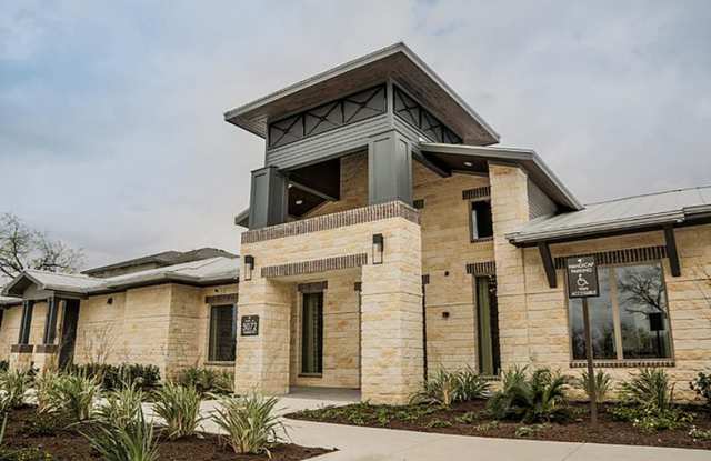 Timberhill Commons Gallery 2