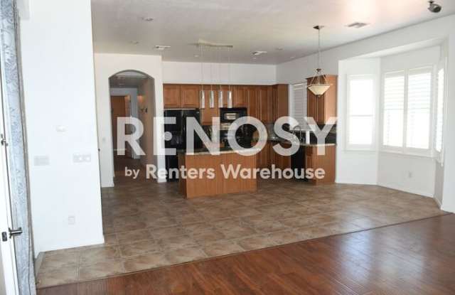 6027 North 133rd Drive Gallery 3