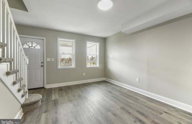 2512 OSWEGO AVENUE Gallery 3