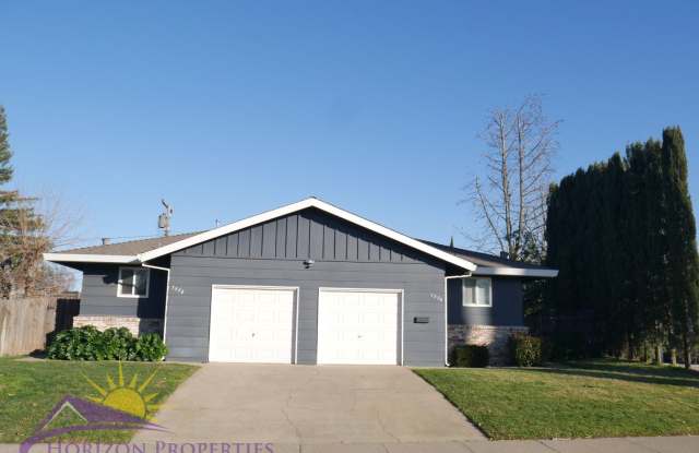 2 Bed 1 Bath 827 Sq. Ft. Citrus Heights Duplex in Sunrise Estates photos photos