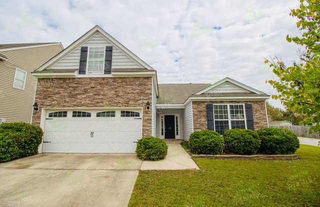 Stunning 4BR/3BA Home in Heritage Farms – Ready to move-in May 15th! - 139 Cochin Trace, Lexington County, SC 29072