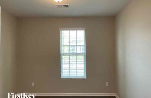 205 Barberry Drive Gallery 2