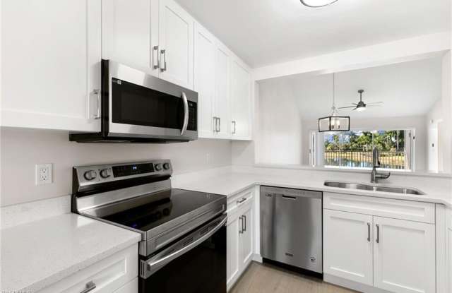 520 Augusta Blvd photos photos