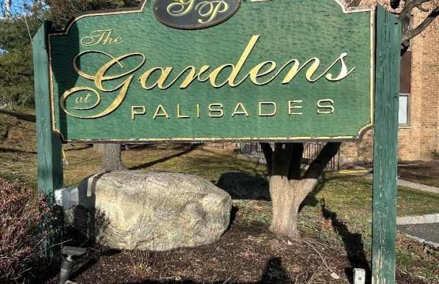 3 Charles Lane unit: 1E photos photos