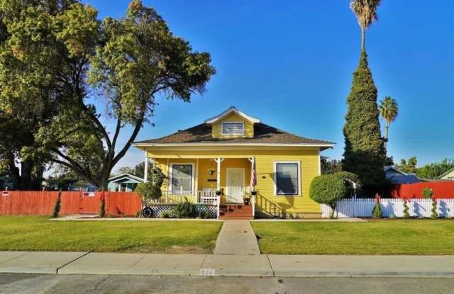 Cute home for rent in Lemoore! Gallery 1