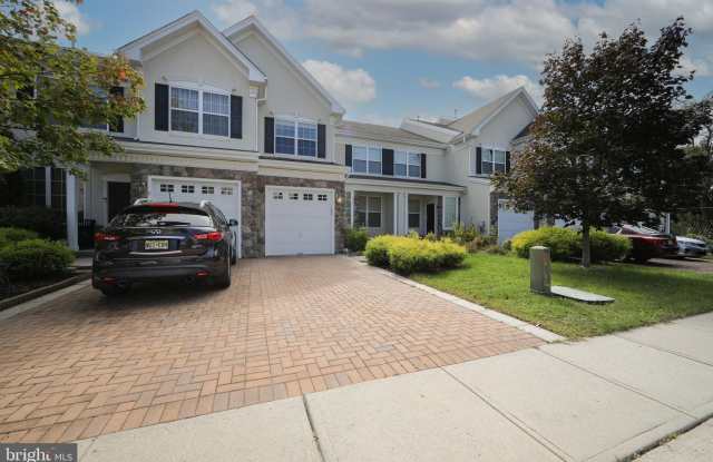 7 KINGSWOOD COURT photos photos