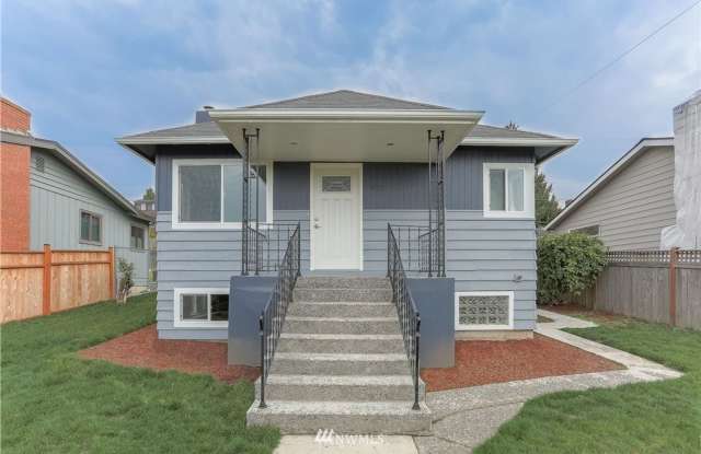 Charming West Seattle 3 Bed 2 Bath Charmer for Lease! photos photos Charming West Seattle 3 Bed 2 Bath Charmer for Lease! photos photos