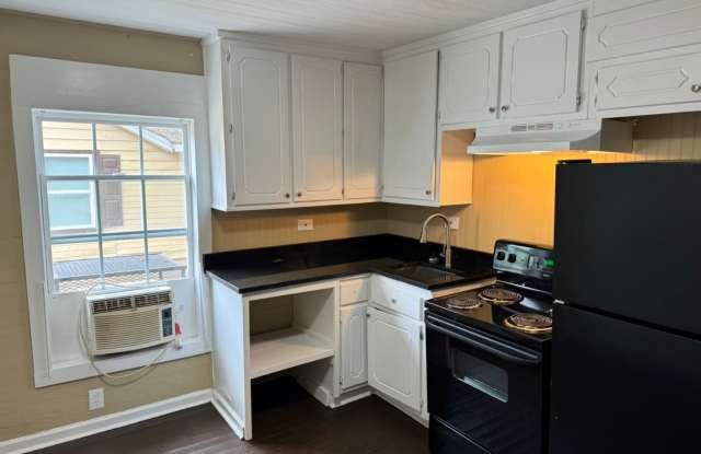 2 Bed 1 Bath House photos photos