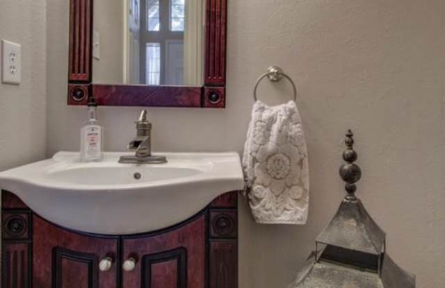 1110 Babbling Brook Drive Gallery 3
