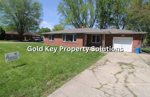 NORTH ANDERSON 3 BR 1 BA Brick Ranch with Central Air and Garage (NO SECTION 8) photos photos