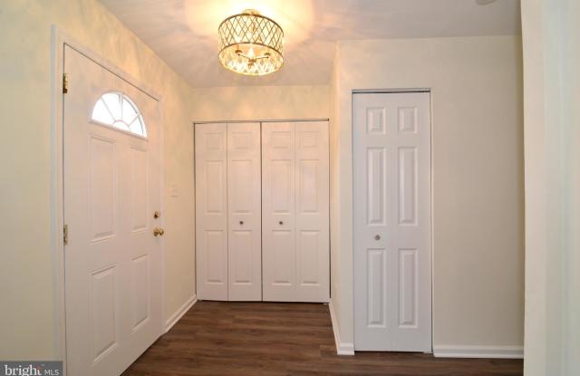 1719 TYVALE COURT Gallery 4